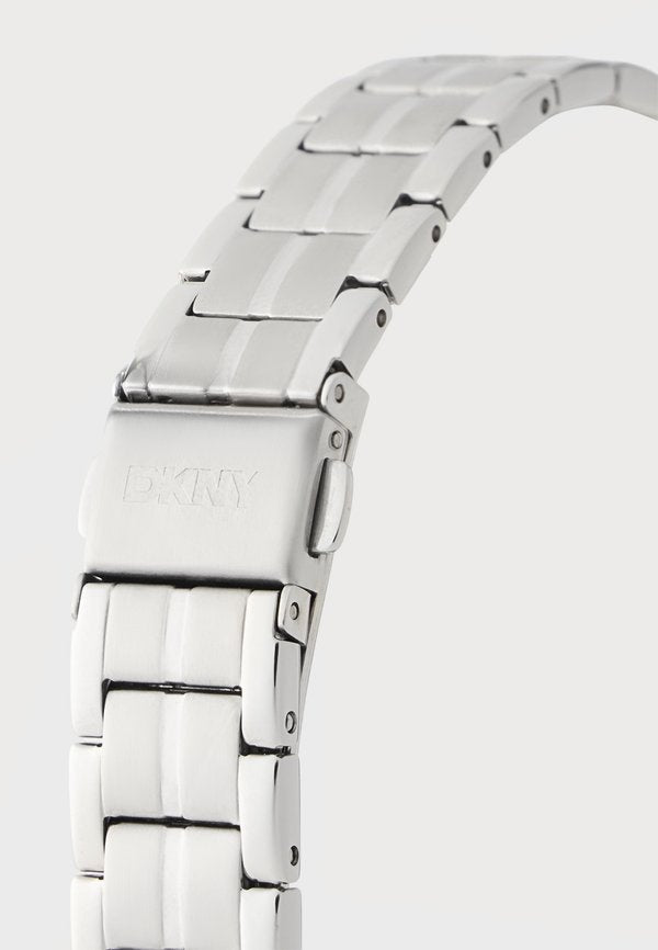 DKNY