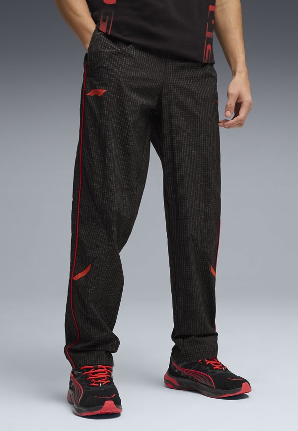 Puma F1 LIFESTYLE T7 PANTS REGULAR - Tracksuit bottoms - black