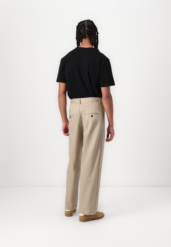 Weekday RAMI RELAXED TROUSERS