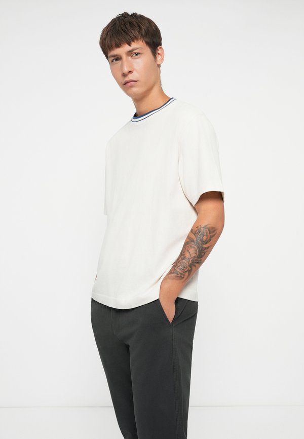 DOCKERS ULTIMATE SLIM