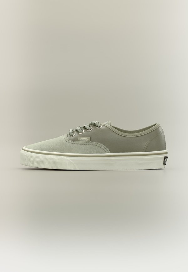 Vans AUTHENTIC
