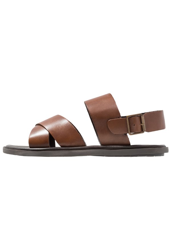 Pier One by Zalando