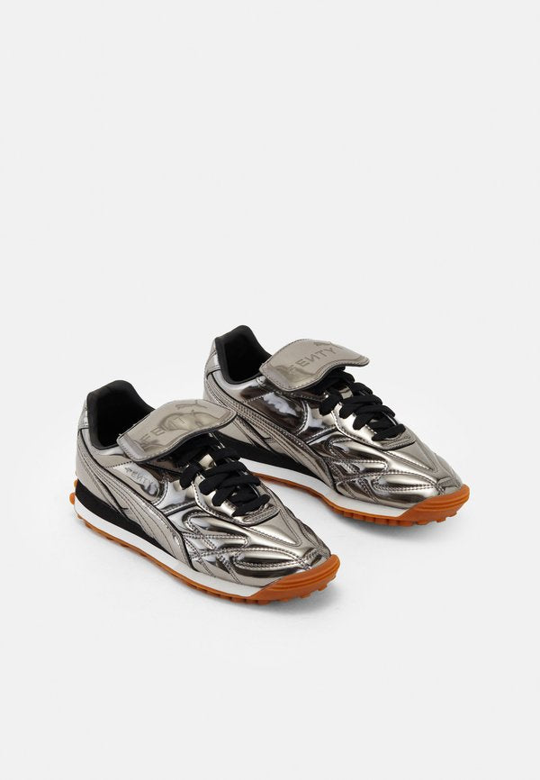 FENTY x PUMA AVANTI C FENTY