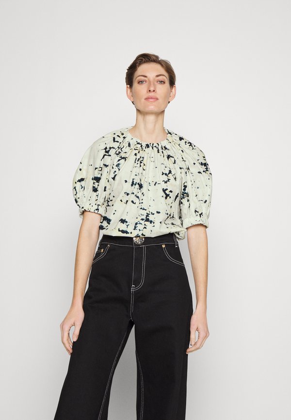 3.1 Phillip Lim KALEIDOSCOPE PUFF