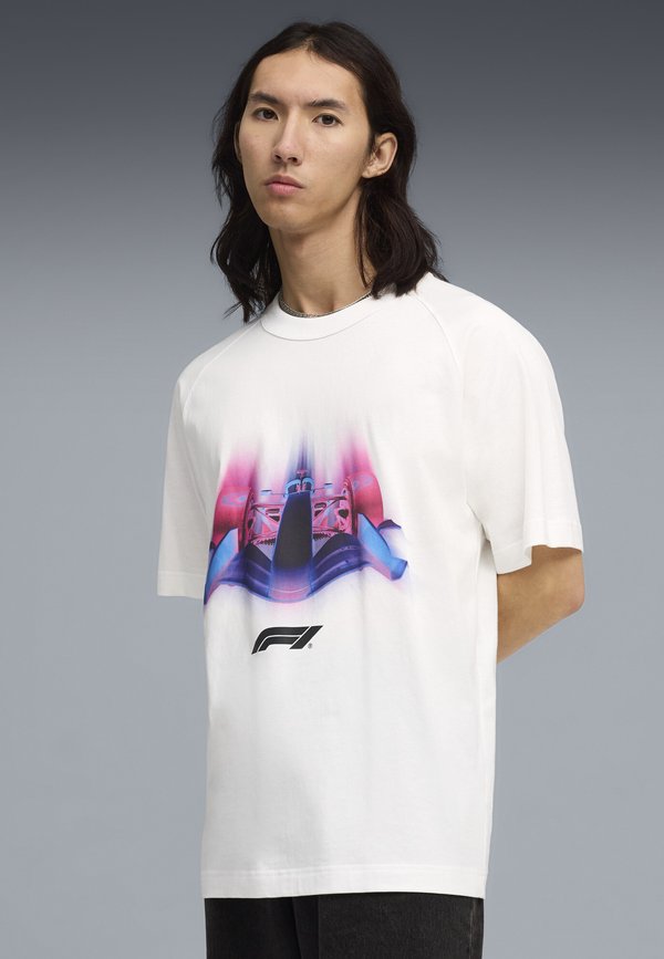 Puma F1® RELAXED T-SHIRT - Print T-shirt - white