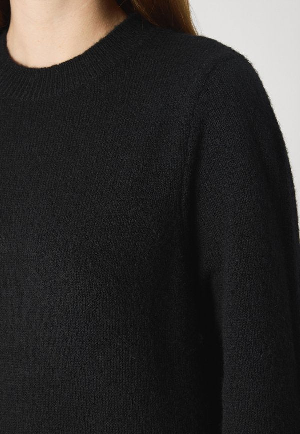 Pieces NULIANA O-NECK
