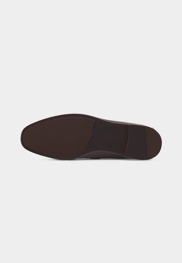 Pier One by Zalando
