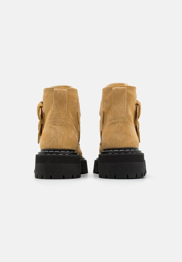 Proenza Schouler LUG SOLE BUCKLE