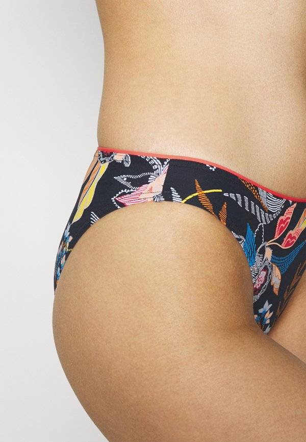 Esprit SELINA BEACH BRIEF