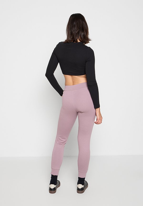 EA7 Emporio Armani