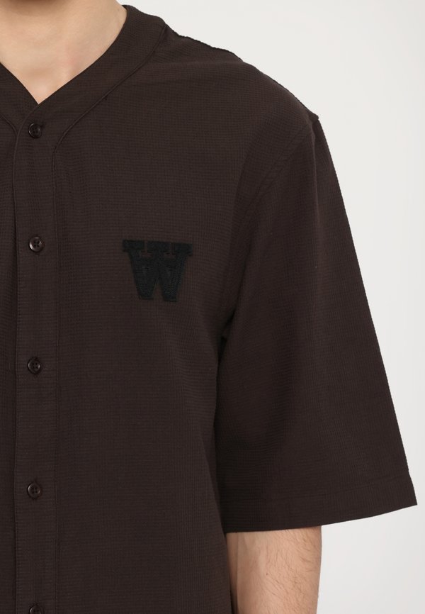 DOUBLE A BY W.W. HARDY SHIRT