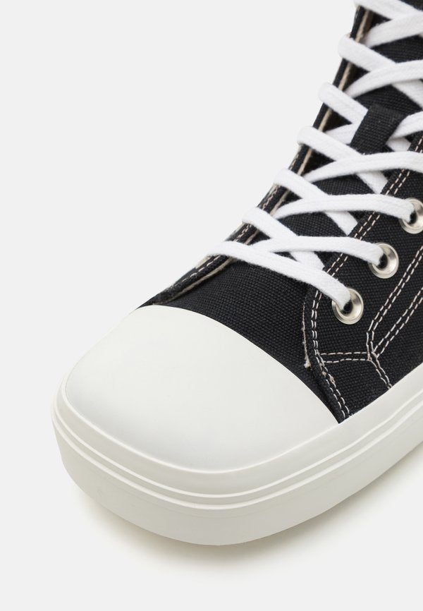 MOSCHINO EDGE