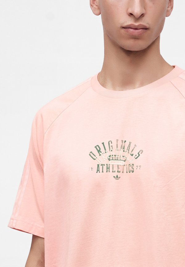 adidas Originals RINGER TEE