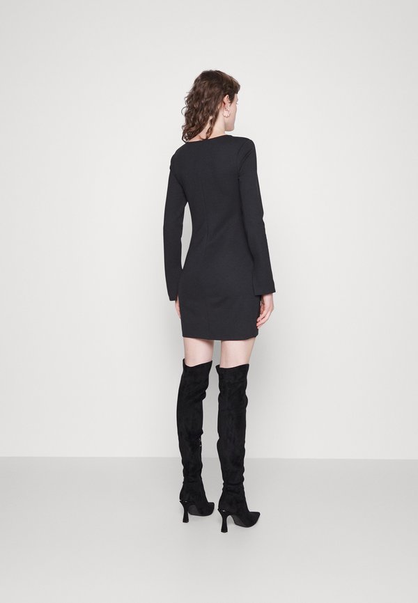 Abercrombie & Fitch SPLIT CUFF PONTE SHORT DRESS