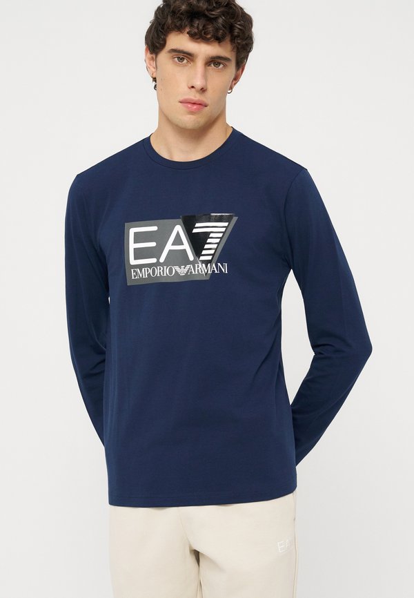 EA7 Emporio Armani