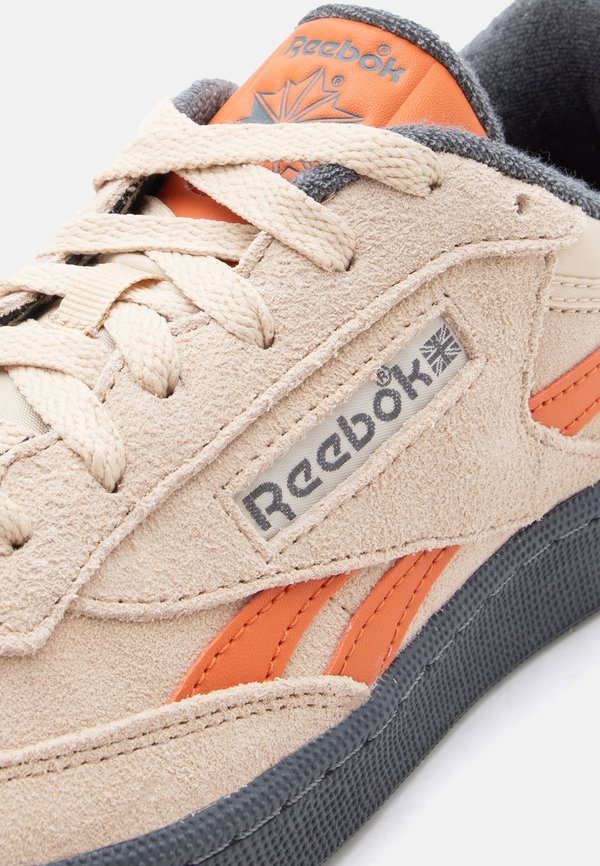 Reebok Classic CLUB C REVENGE VINTAGE UNISEX