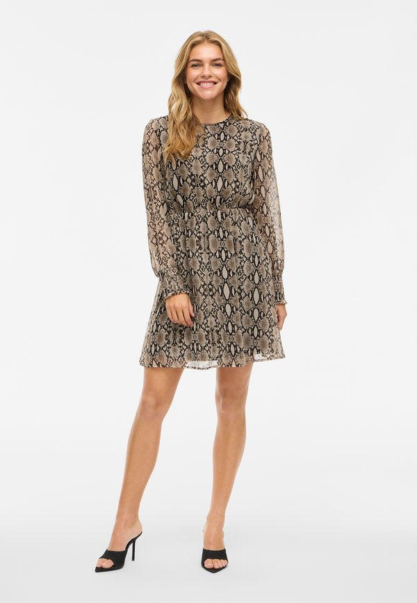 VILA Short VIFALIA Long sleeved