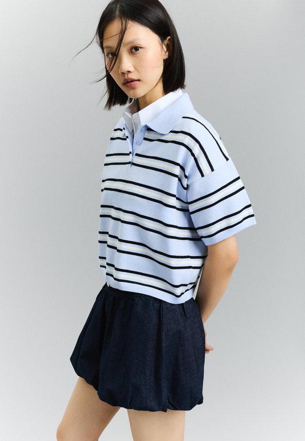 Bershka STRIPED COLLAR  - Polo shirt - dark blue
