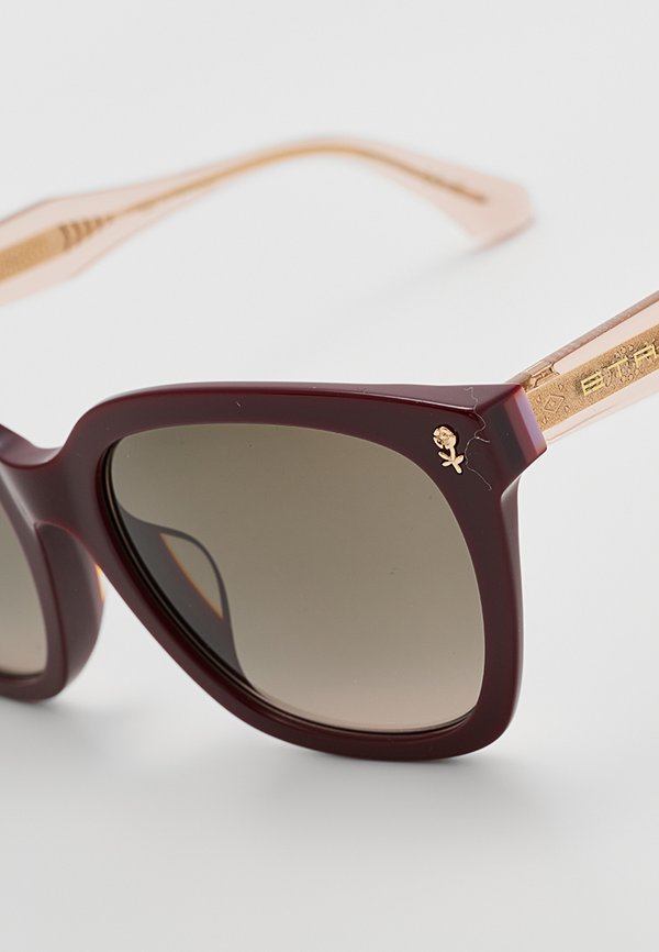 ETRO