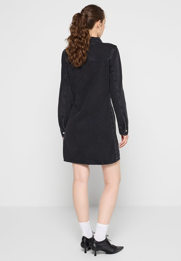 Calvin Klein Jeans