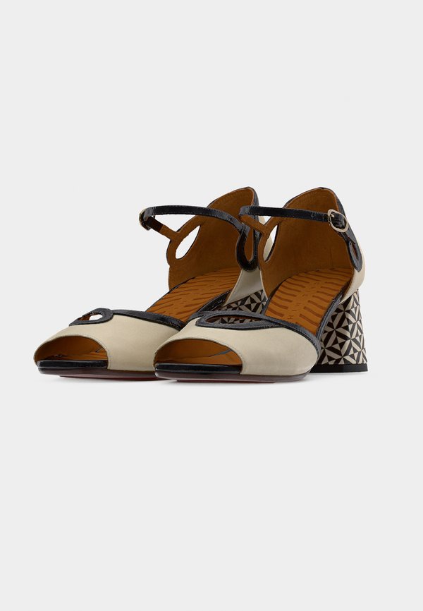 Chie Mihara RODEO