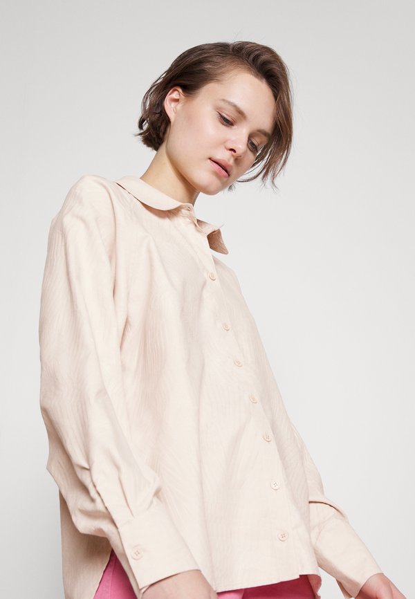 Another-Label KALAL PLISSE SHIRT