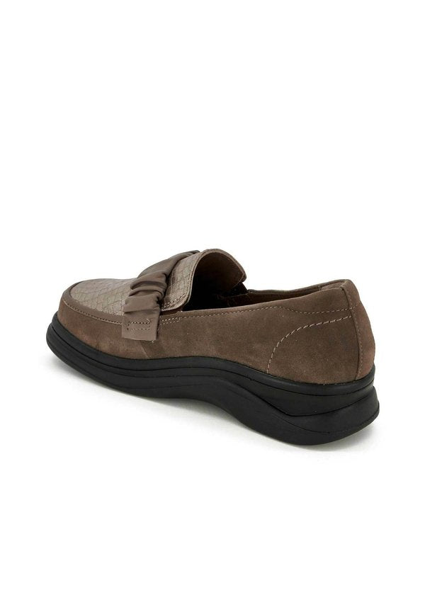 Scholl