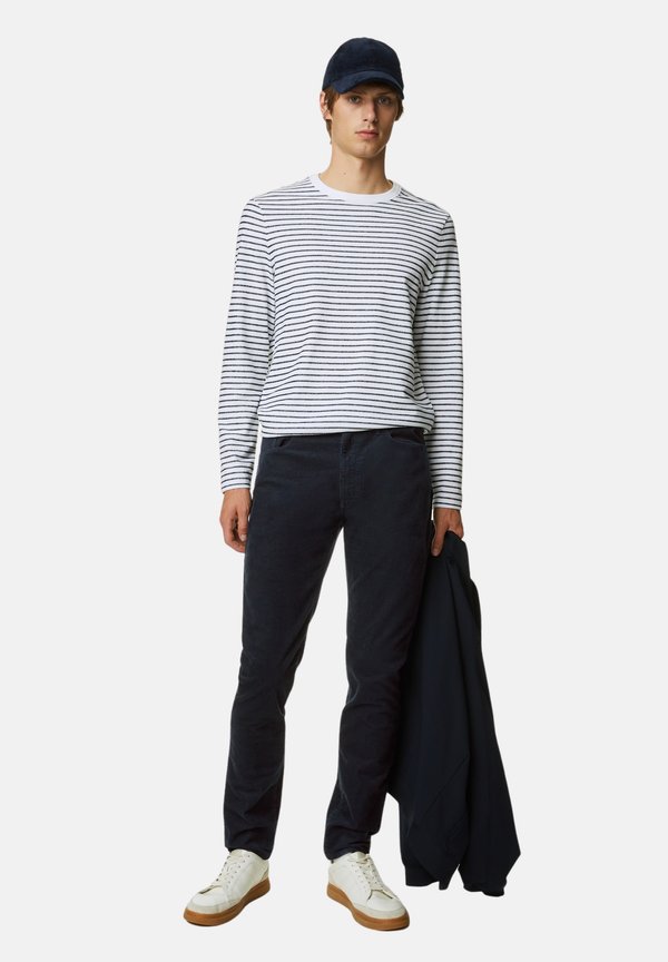 Marks & Spencer 5 POCKET