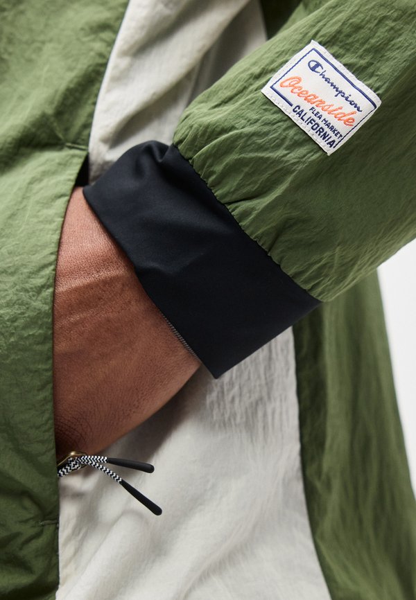 Champion OUTDOOR COLOUR BLOCK