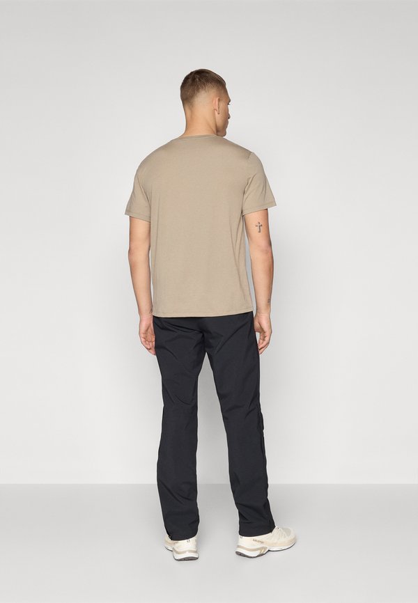 Peak Performance TRAIL PANTS