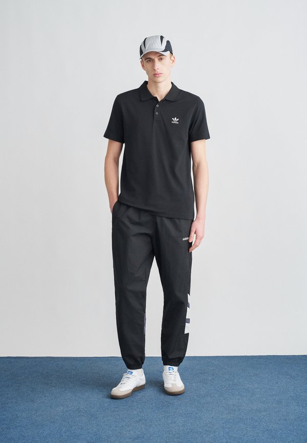 adidas Originals SANTIAGO