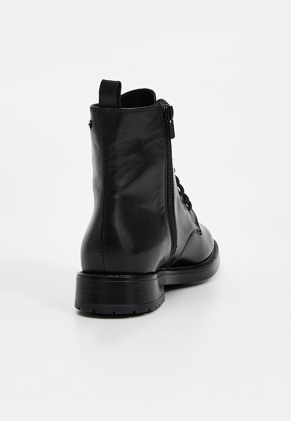 KARL LAGERFELD BLAKE