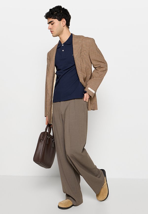 GANT