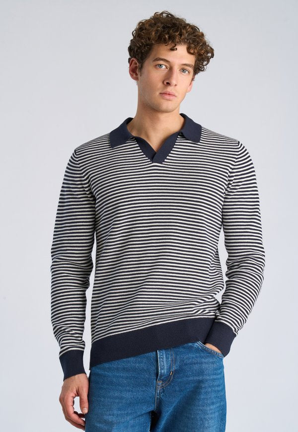 Lindbergh V-NECK