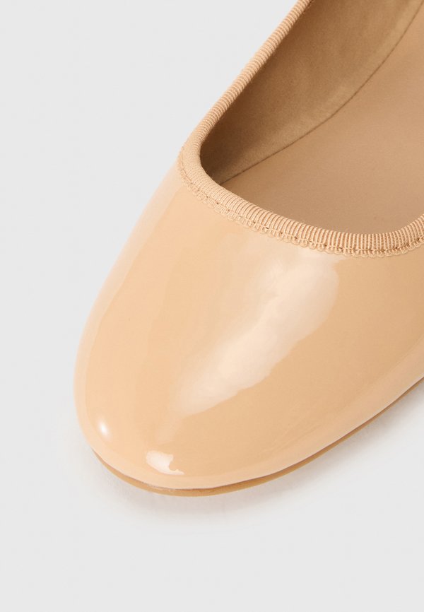 Steve Madden VINETTA