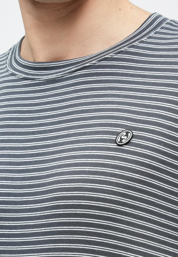 Holzweiler RELAXED STRIPE