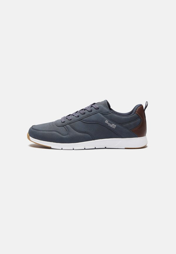 Pier One by Zalando