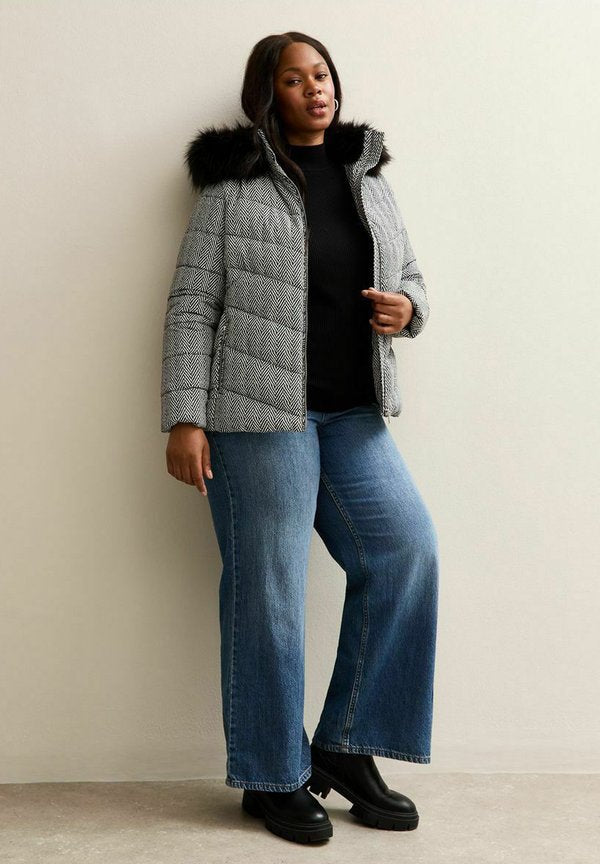 New Look Curves CURVES HERRINGBONE PRINT HOOD PUFFER