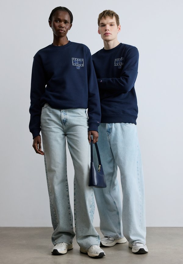 Tommy Jeans ENTRY DNA PLAY CREW UNISEX