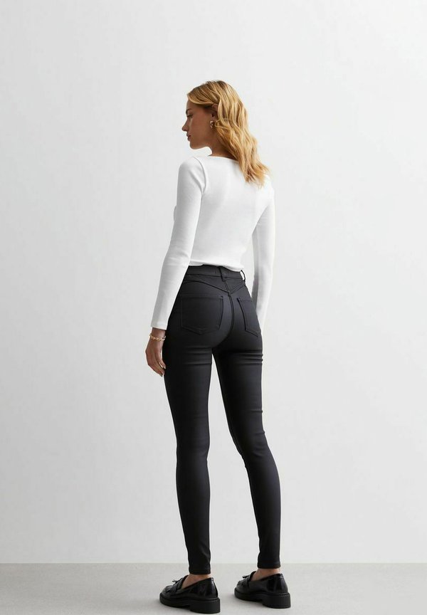 New Look LOOK LIFT SHAPE EMILEE