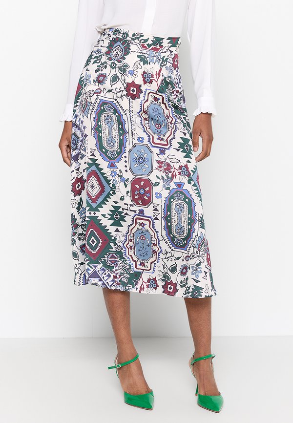 Claudie Pierlot