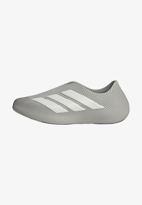 adidas Sportswear PURECHILL - Trainers - grey two   grey one   core black