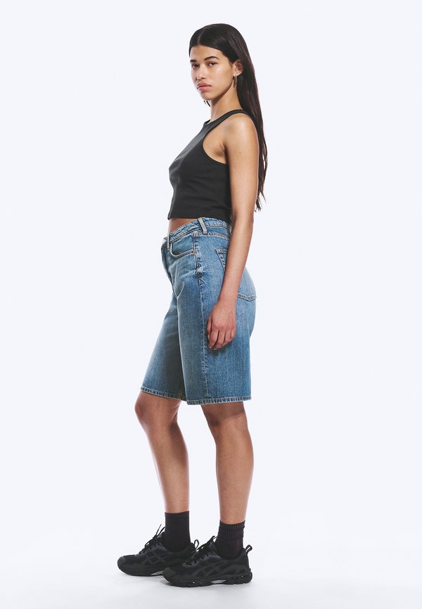 Weekday CURVE WIDE LEG