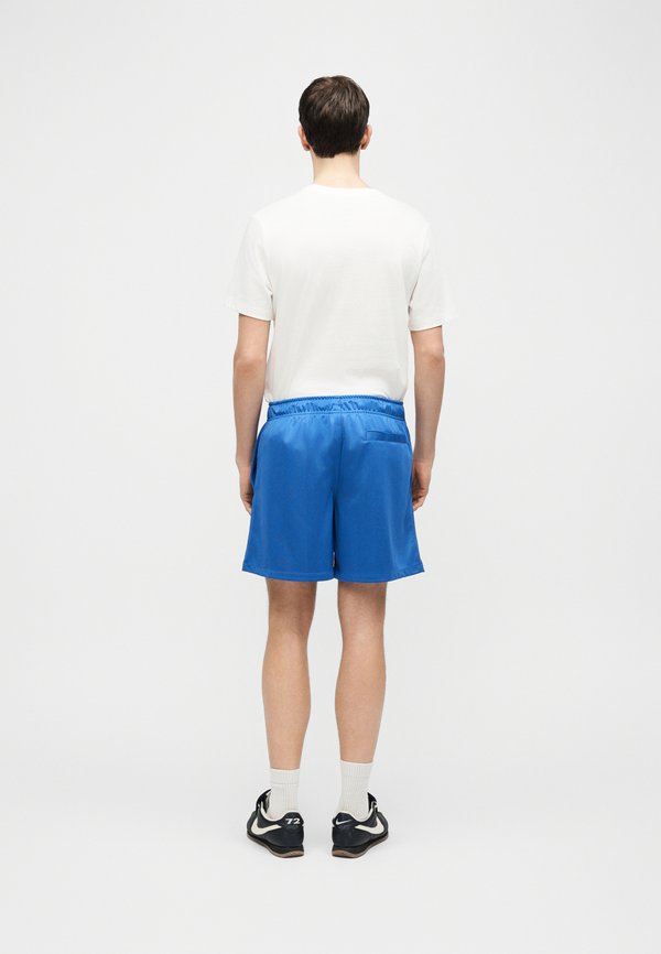 Nike Sportswear CLUB FLOW