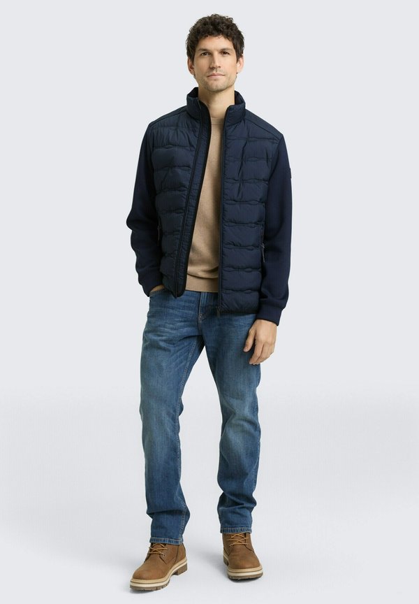 TOM TAILOR TOM TAILOR JACKEN LIGHTWEIGHT HYBRID JACKE MIT STEHKRAGEN