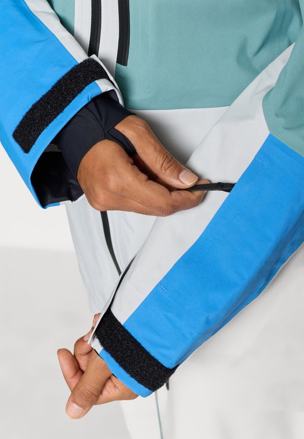 Peak Performance GRAVITY GORE-TEX JACKET