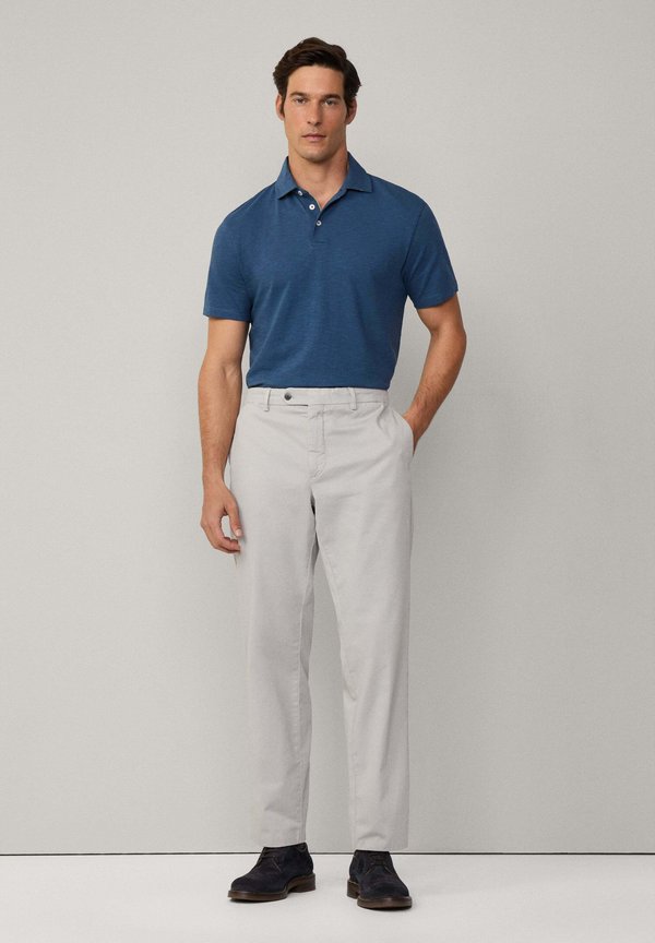 Hackett London