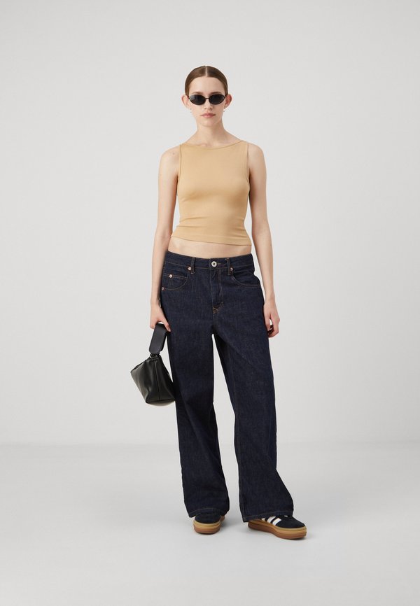 BDG Urban Outfitters SLASH NECK TANK