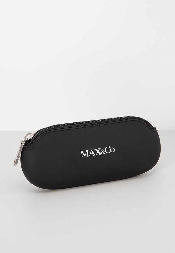 MAX&Co.