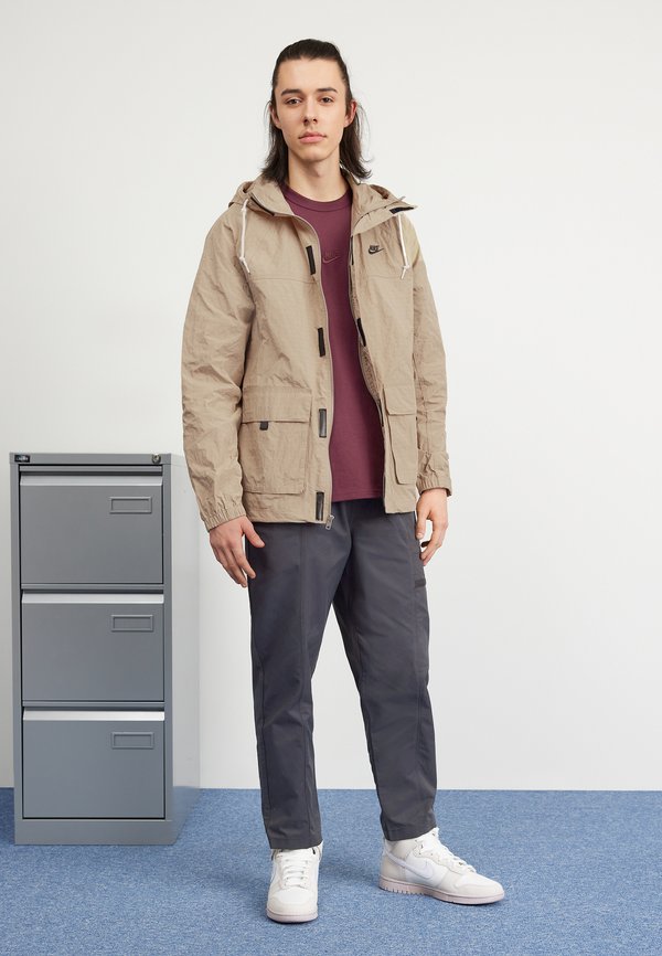 Nike Sportswear CLUB BOWLINE